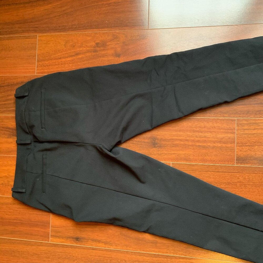 Loft Skinny Ankle Pants in Curvy Fit